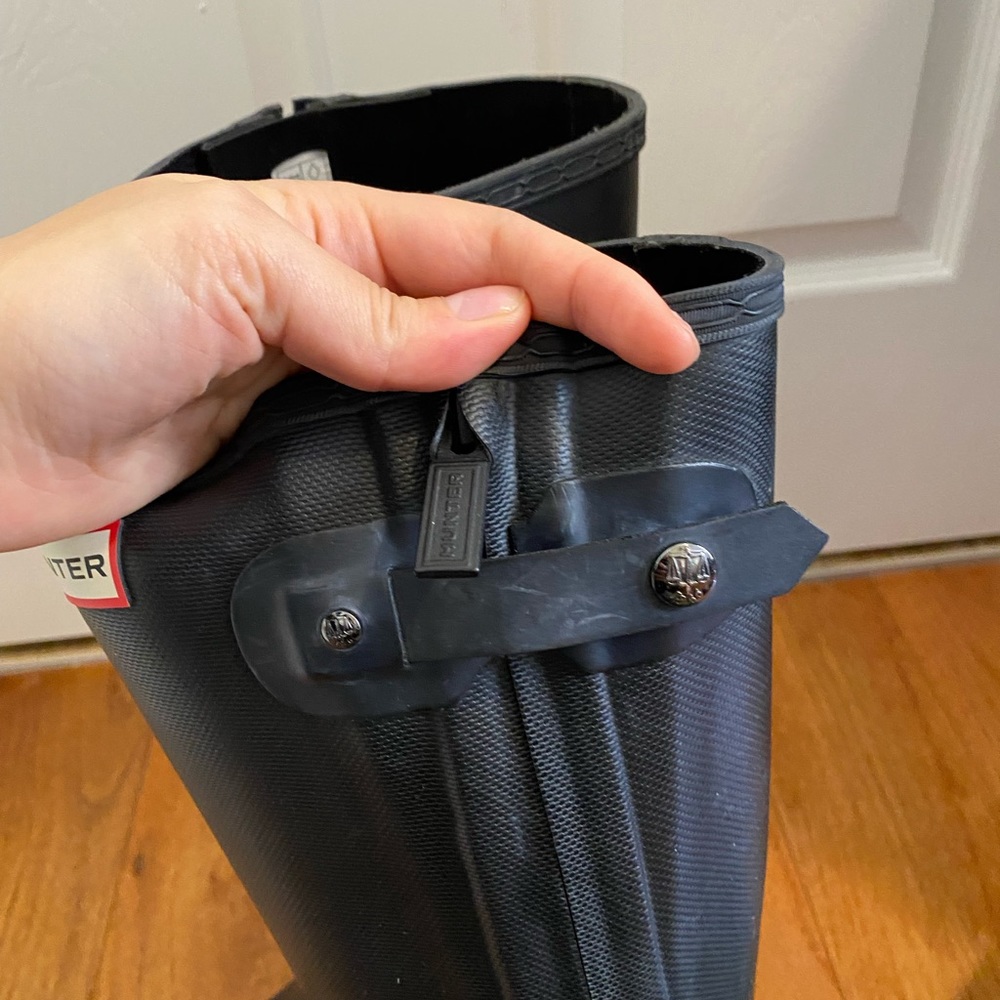 HUNTER WOMEN’S Navy Matte TALL RAIN BOOTS SIZE 8 - Picture 11 of 13
